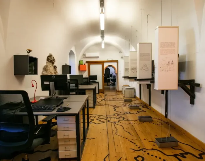 Inspiráló környezetben, sokszínű és támogató közösségben dolgozhatsz a szegedi Door Office coworking irodában