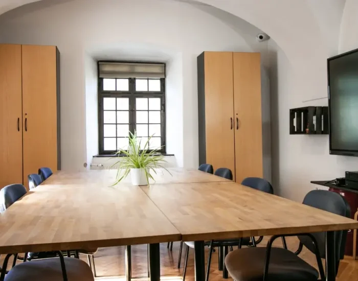 Door Coworking Office Szeged tárgyaló foglalás